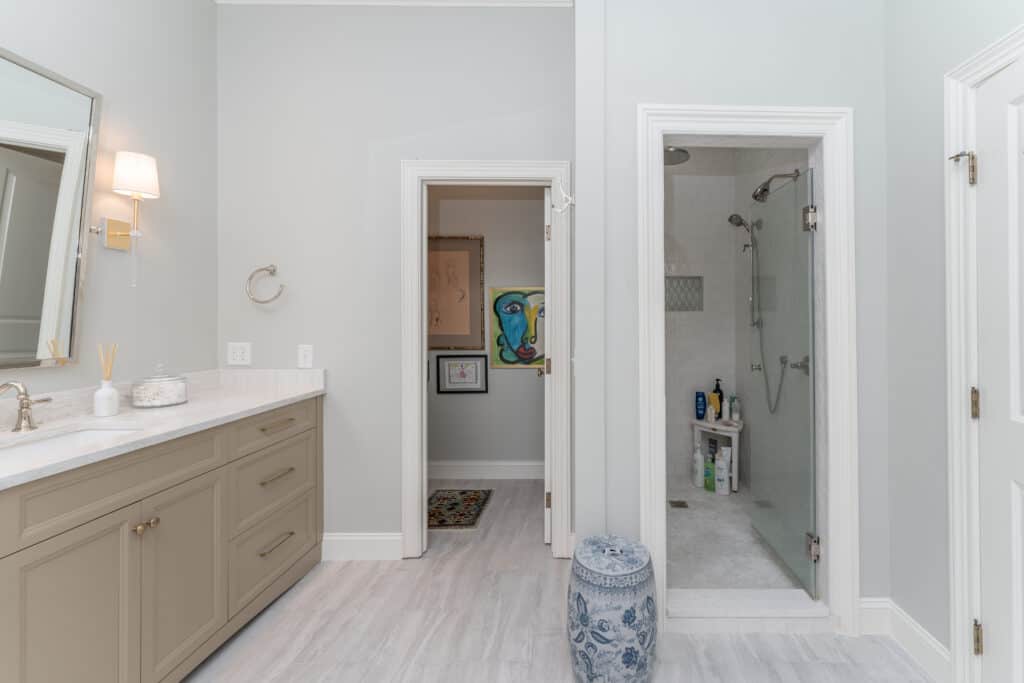 Mountain Brook Alabama Custom Bathroom Designer