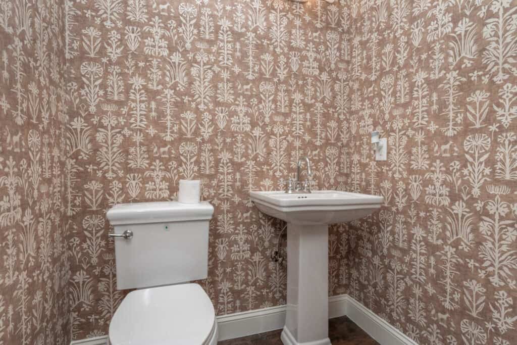 Custom home interior design by Giddens Interiors in Savannah, Georgia.
