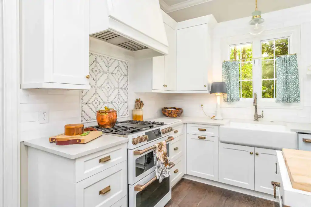 Savannah GA Custom Cabinets